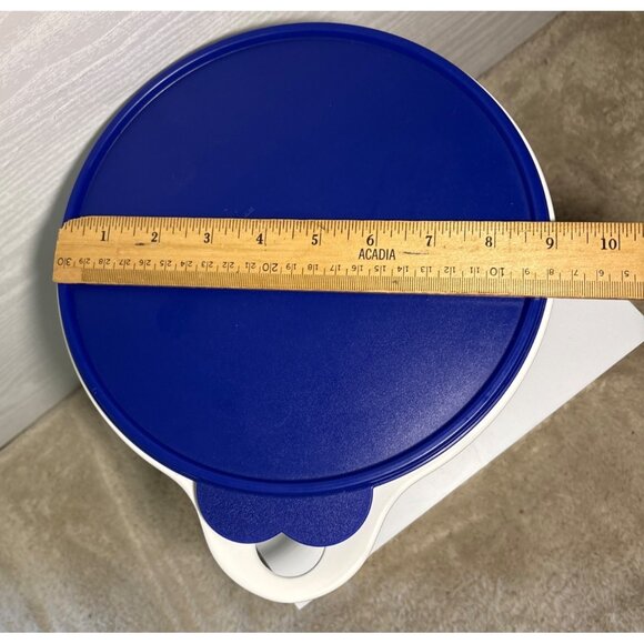Tupperware 12 Cup White Thatsa Bowl #2677 with Blue Butterfly Lid 2515 - Picture 4 of 9